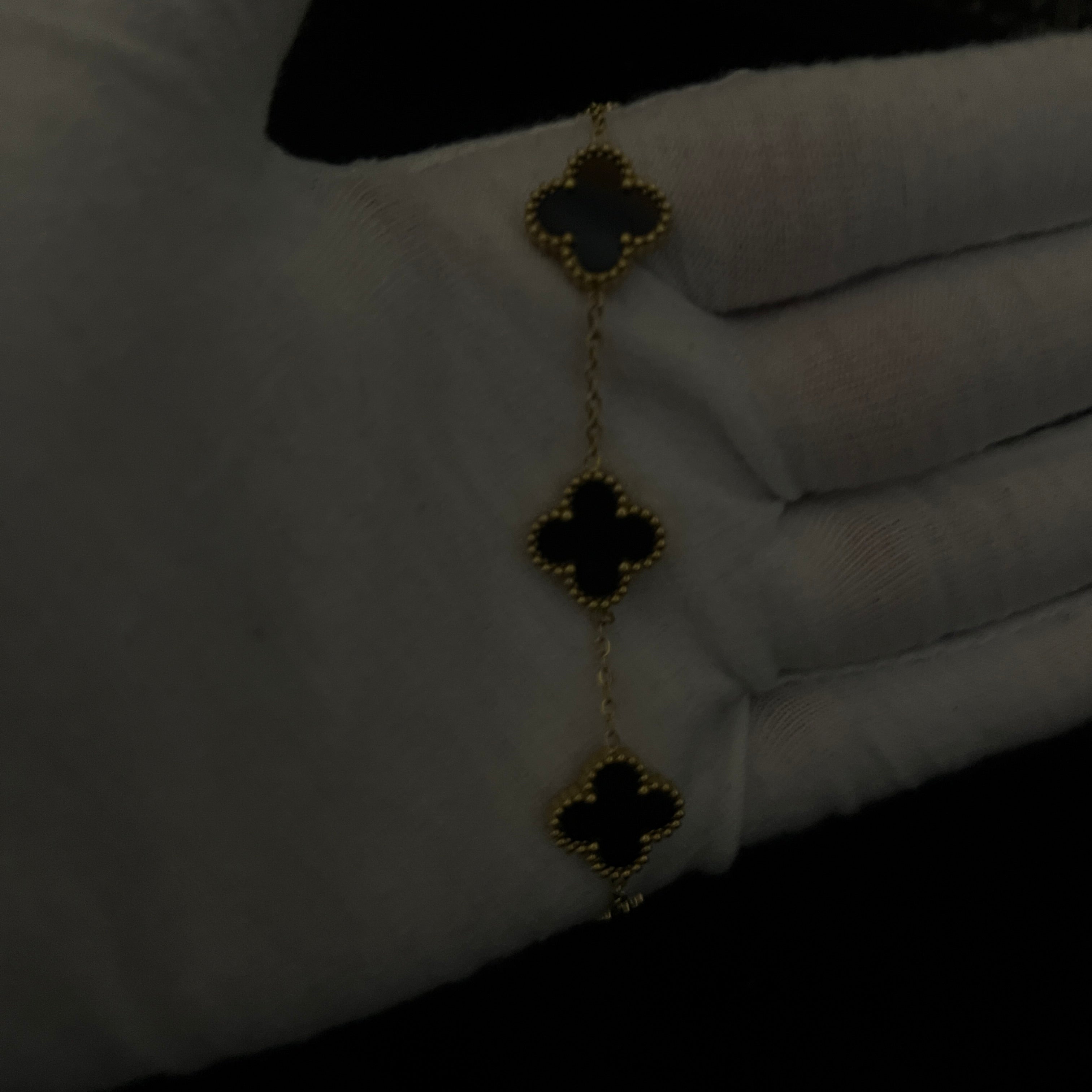 gold clover bracelet females 5 motifs 18ct gold